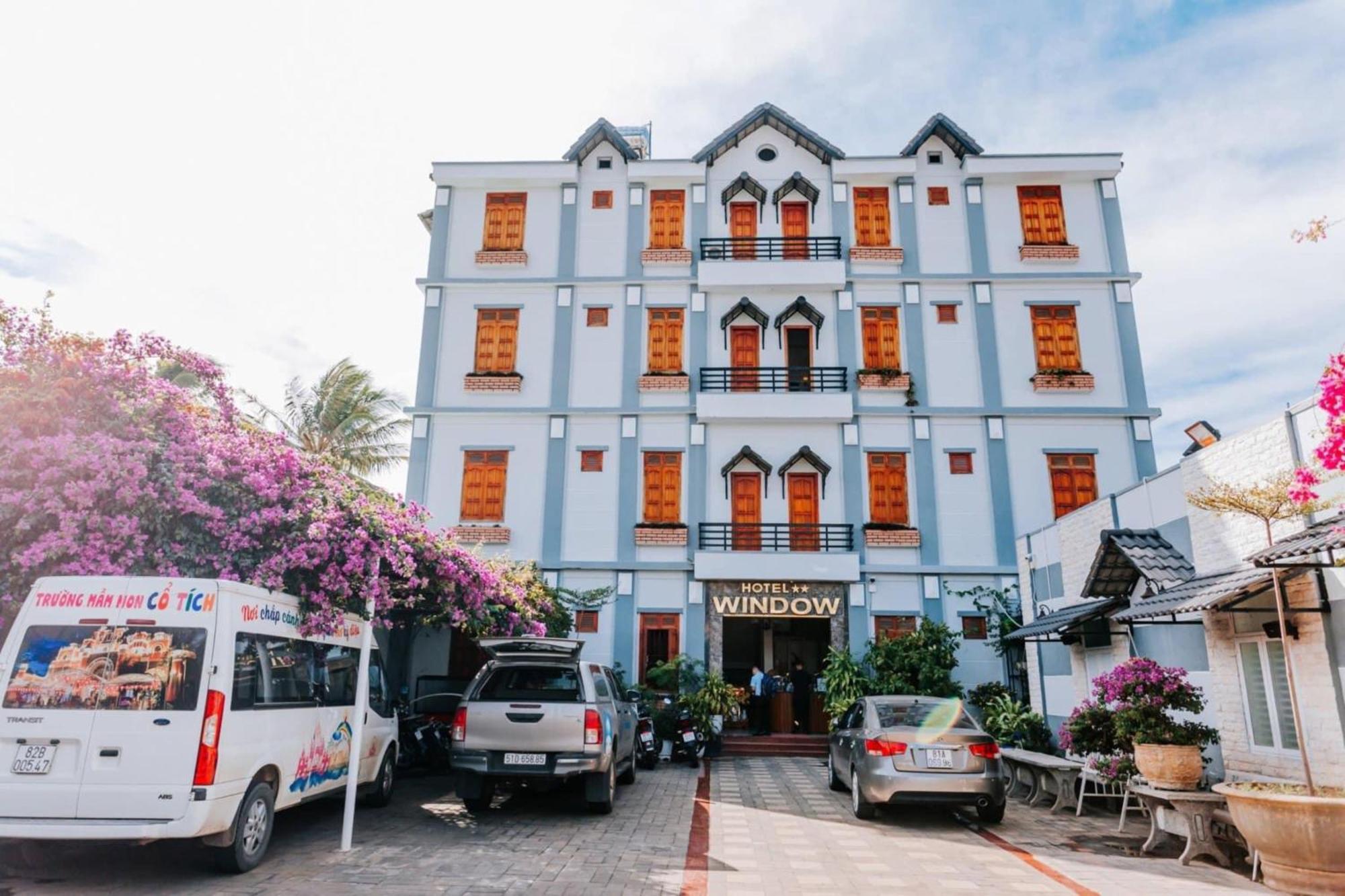 Window Homestay Tỉnh Kontum Exterior foto